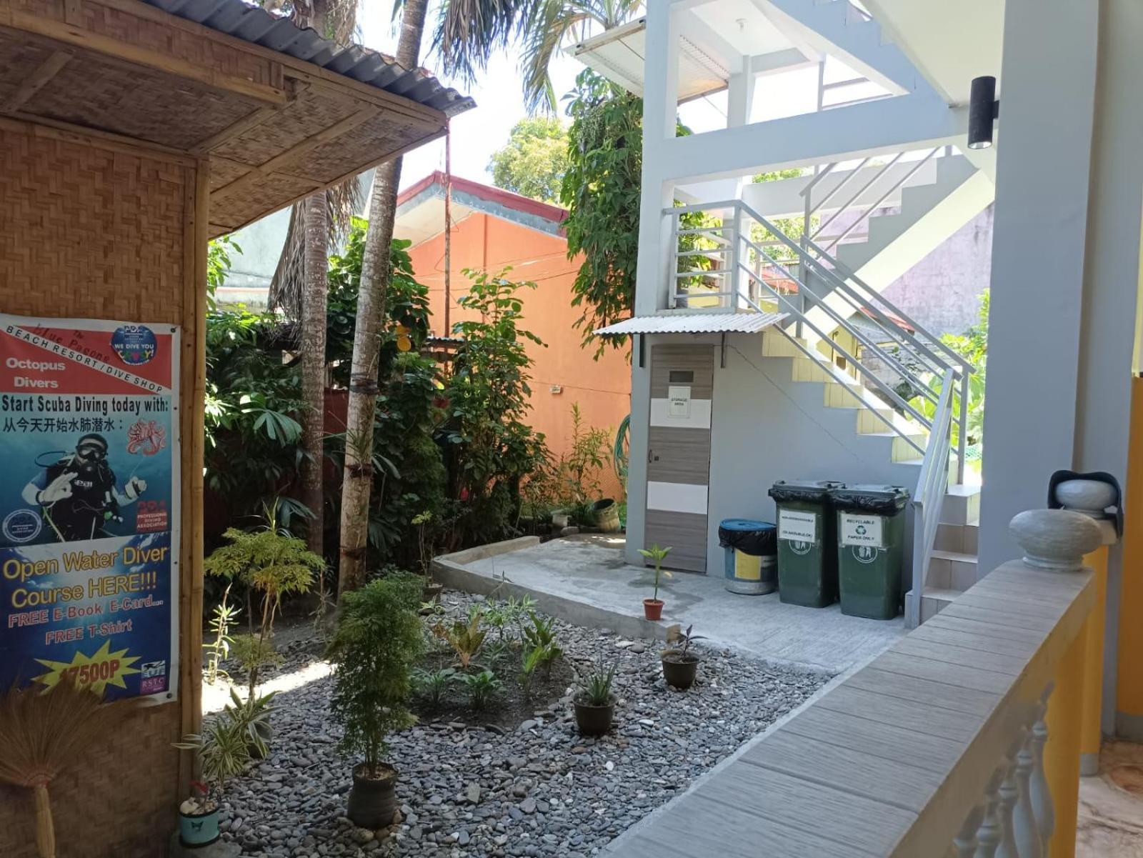 The Blue Pagong Aparthotel ปูแอร์โตกาเลรา ภายนอก รูปภาพ