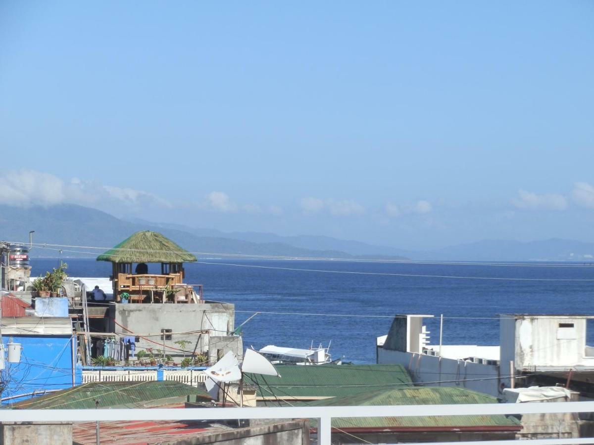 The Blue Pagong Aparthotel ปูแอร์โตกาเลรา ภายนอก รูปภาพ